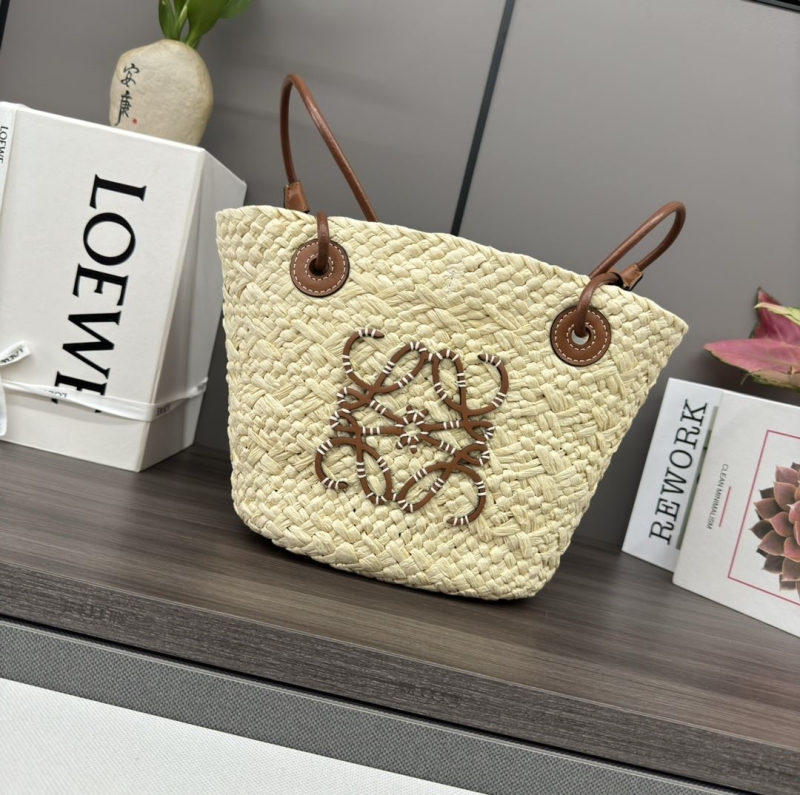 l*ew* shopping bags